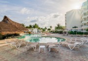 AQUAMARINA BEACH HOTEL CANCUN