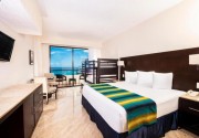 CROWN PARADISE CLUB CANCUN
