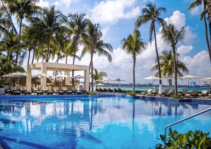 DREAMS SANDS CANCUN RESORT & SPA