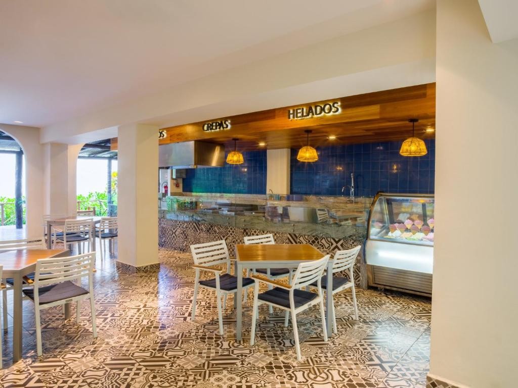 FIESTA AMERICANA CONDESA CANCUN ALL INCLUSIVE