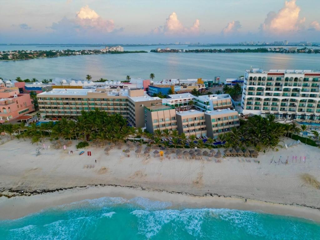 FLAMINGO CANCUN ALL INCLUSIVE