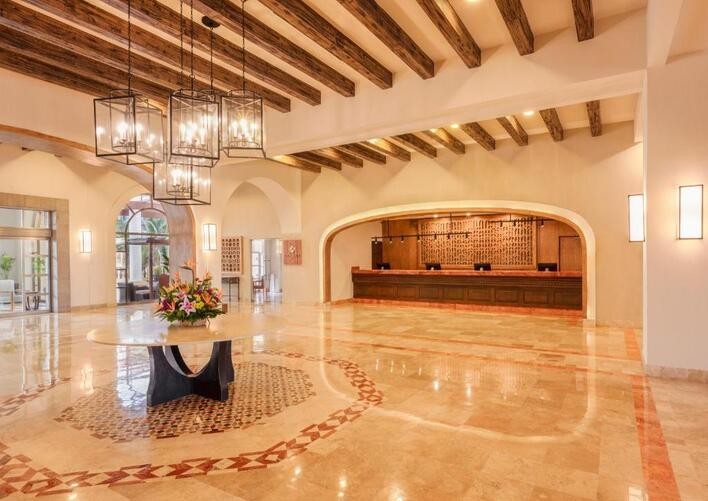 GR SOLARIS CANCUN