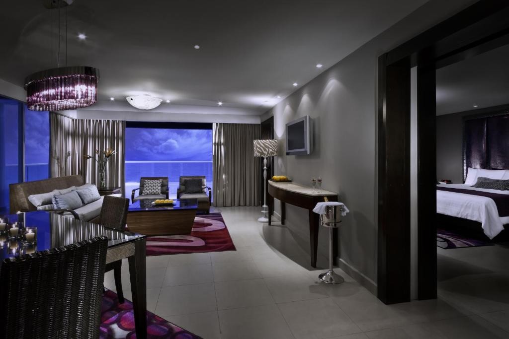 HARD ROCK HOTEL CANCUN