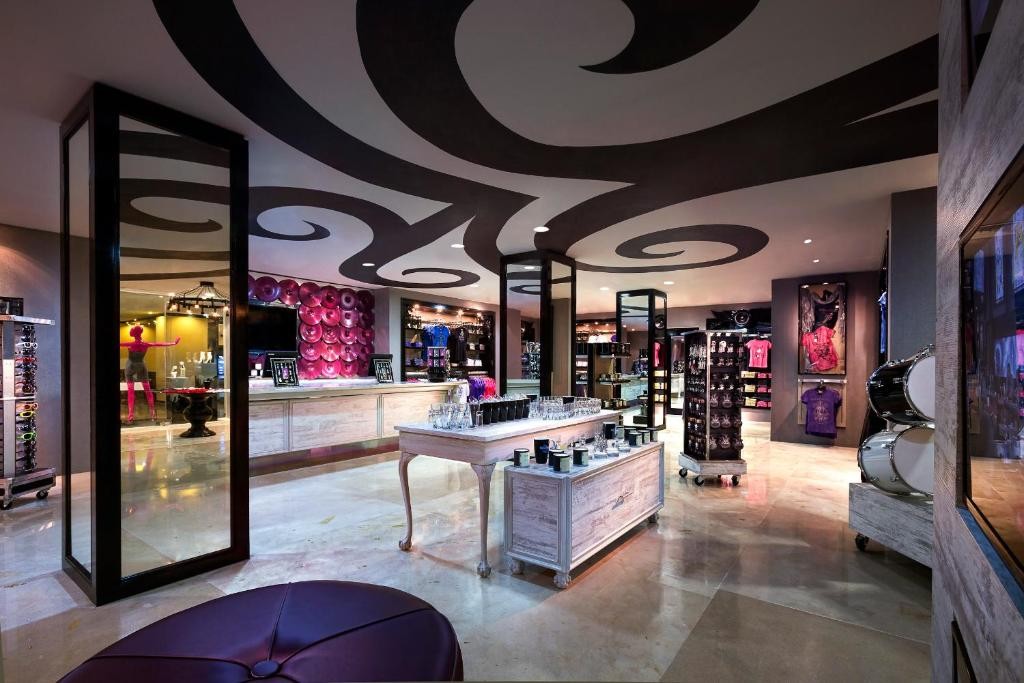 HARD ROCK HOTEL CANCUN