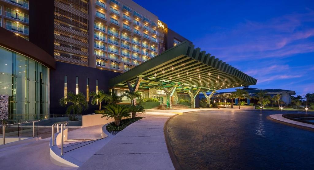 HARD ROCK HOTEL CANCUN