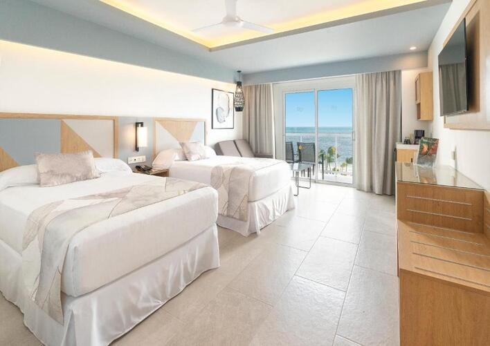 HOTEL RIU CARIBE