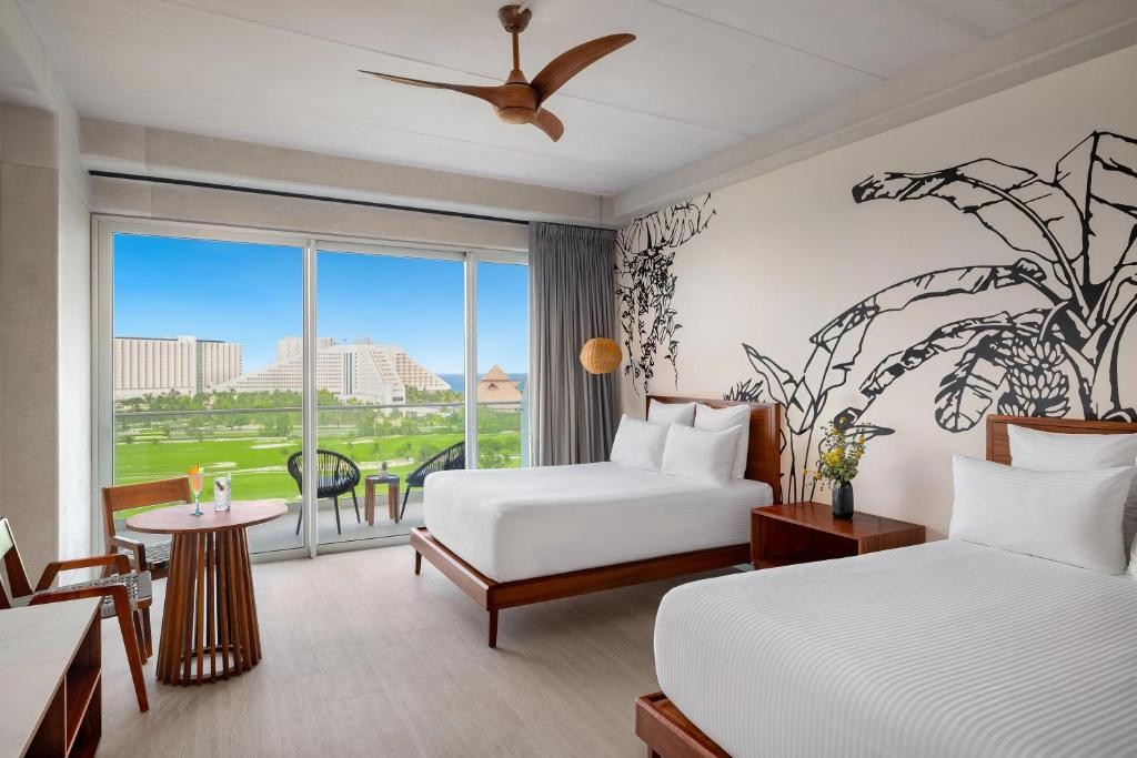 HYATT VIVID GRAND ISLAND