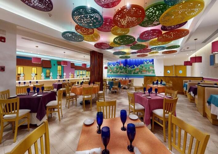 PARK ROYAL BEACH CANCUN