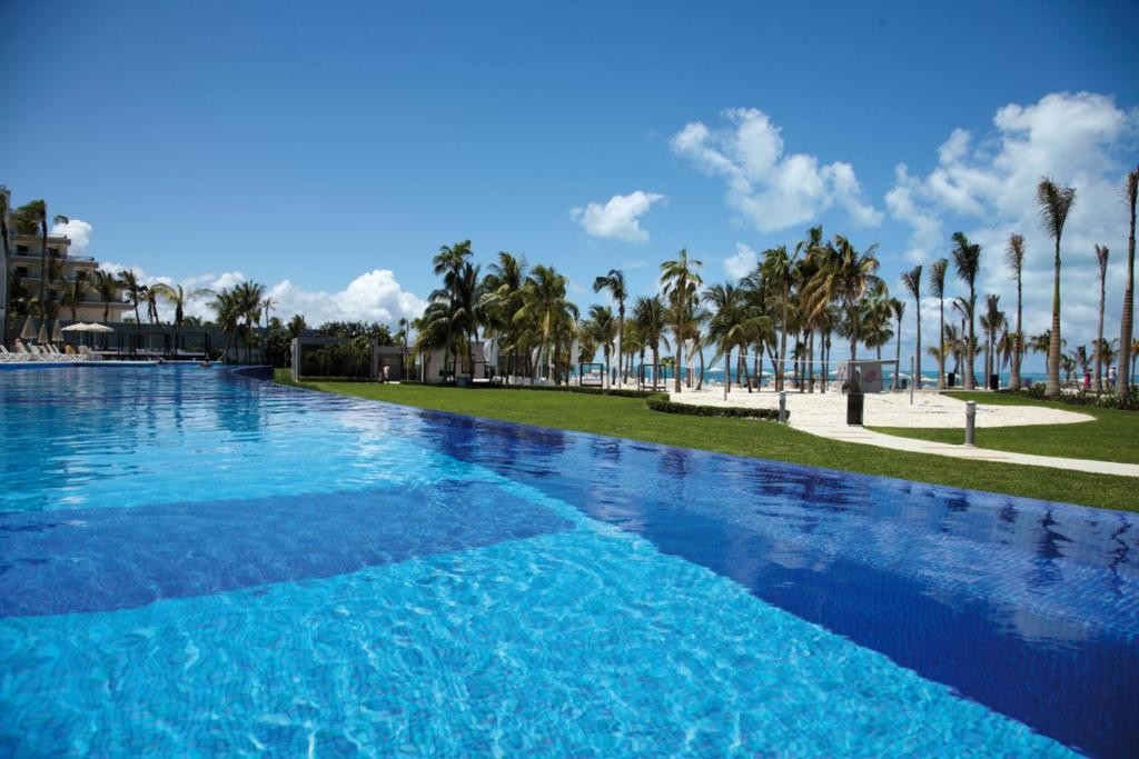 RIU PALACE PENINSULA