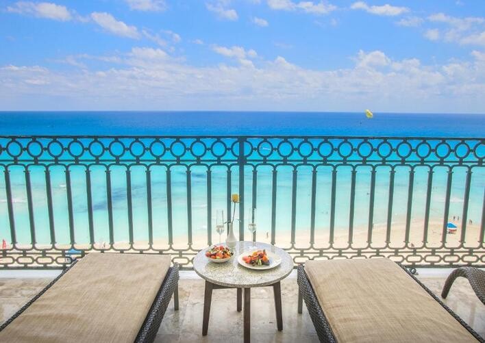 SANDOS CANCUN ALL INCLUSIVE - ADULTS ONLY
