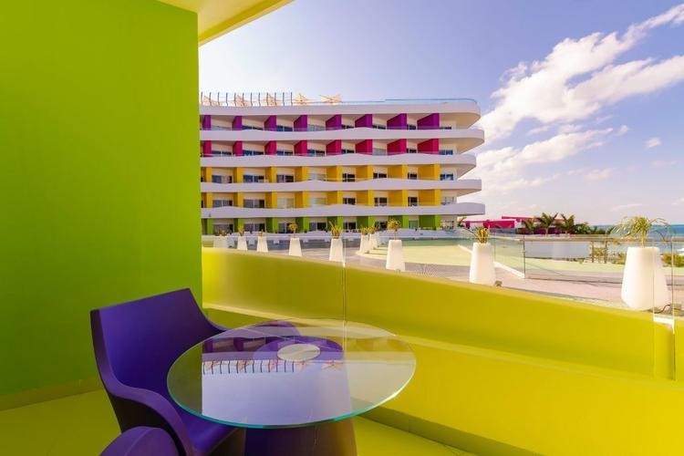 TEMPTATION CANCUN RESORT