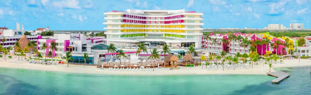 TEMPTATION CANCUN RESORT