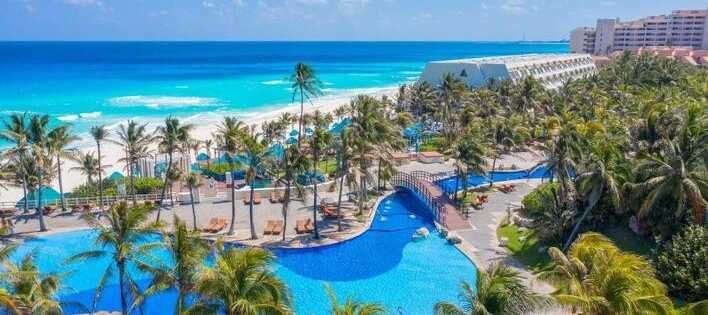 THE PYRAMID CANCUN