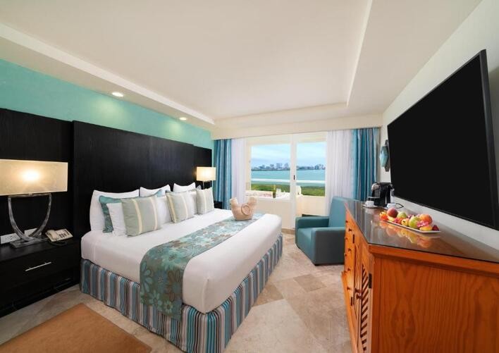 THE SENS CANCUN BY OASIS
