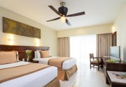 BLUEBAY GRAND ESMERALDA