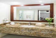 BLUEBAY GRAND ESMERALDA