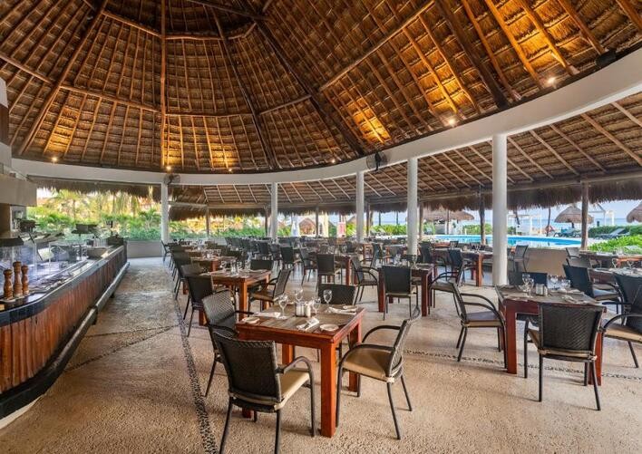 CATALONIA RIVIERA MAYA