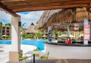 CATALONIA YUCATAN BEACH
