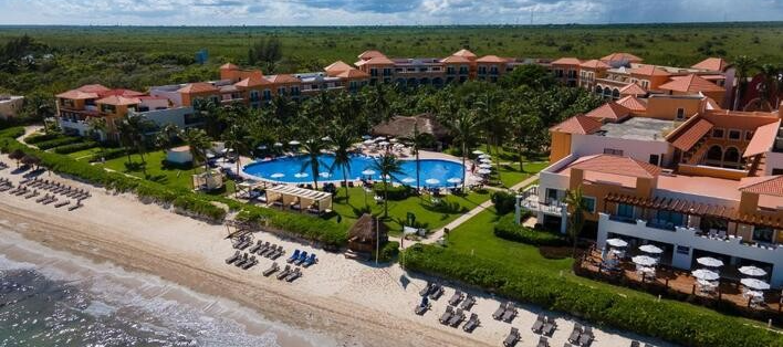 EL BESO ADULTS ONLY AT OCEAN CORAL & TURQUESA ALL INCLUSIVE