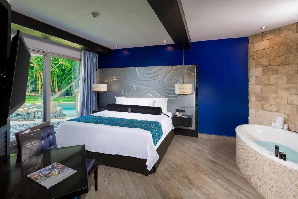 HARD ROCK HOTEL RIVIERA MAYA - HACIENDA AND HEAVEN