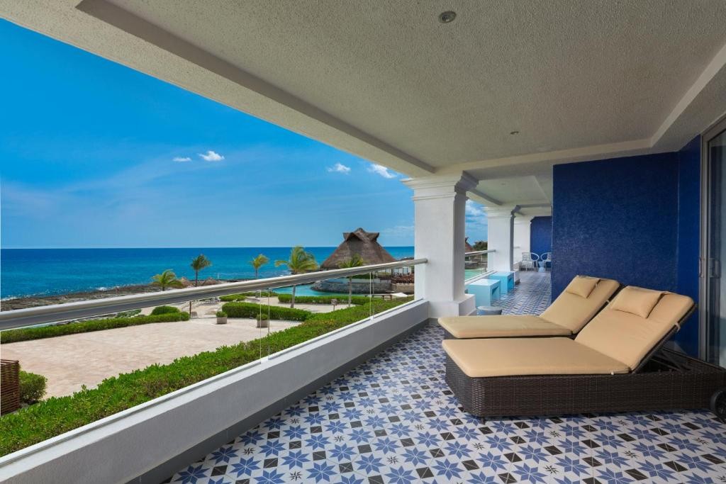 HARD ROCK HOTEL RIVIERA MAYA - HACIENDA AND HEAVEN