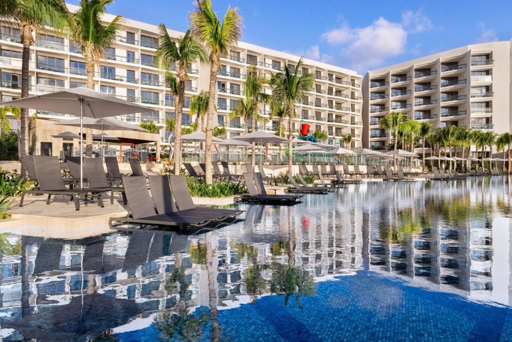 HILTON CANCUN, AN ALL-INCLUSIVE RESORT