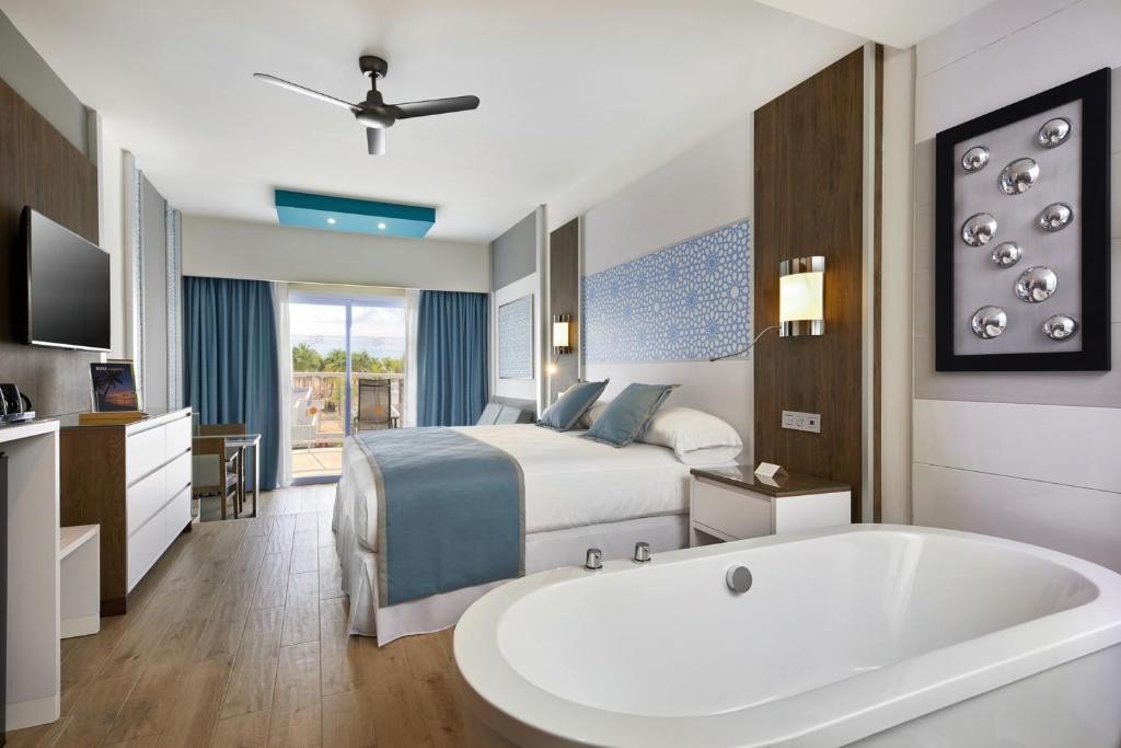 HOTEL RIU PALACE RIVIERA MAYA