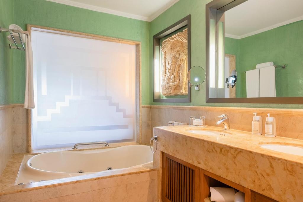 IBEROSTAR SELECTION PARAISO MAYA SUITES
