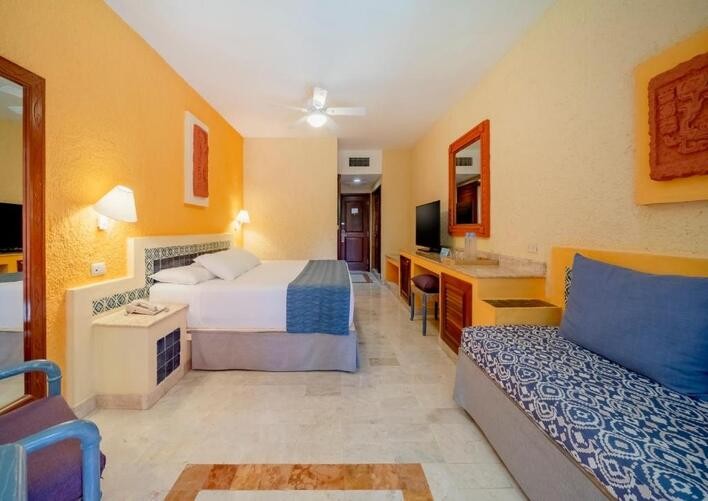 IBEROSTAR WAVES TUCAN