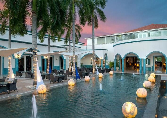 OCEAN MAYA ROYALE