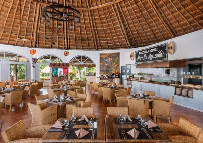 OCEAN MAYA ROYALE