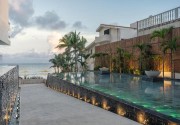 THE FIVES OCEANFRONT PUERTO MORELOS