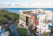 THE FIVES OCEANFRONT PUERTO MORELOS