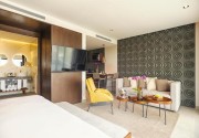 THE FIVES OCEANFRONT PUERTO MORELOS