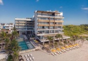 THE FIVES OCEANFRONT PUERTO MORELOS