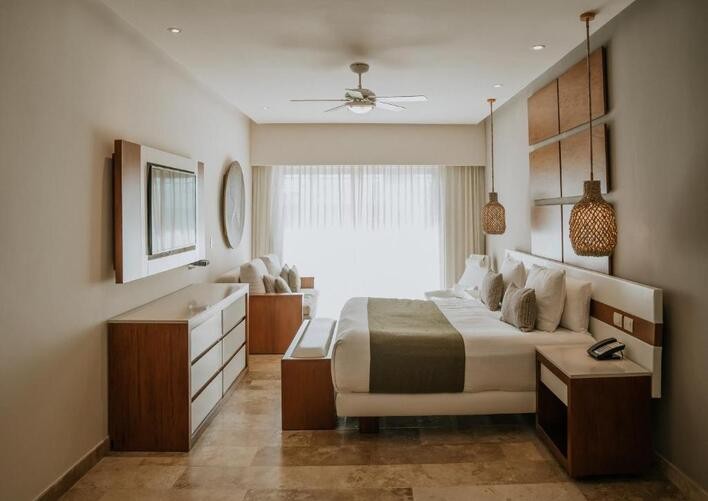 THE REEF 28 ADULTS ONLY - ALL SUITES & SPA OPTIONAL ALL-INCLUSIVE
