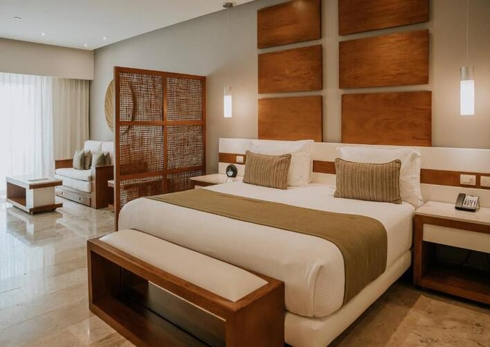 THE REEF 28 ADULTS ONLY - ALL SUITES & SPA OPTIONAL ALL-INCLUSIVE