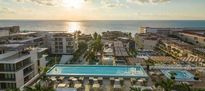 THE REEF 28 ADULTS ONLY - ALL SUITES & SPA OPTIONAL ALL-INCLUSIVE