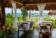 THE REEF COCO BEACH RESORT & SPA