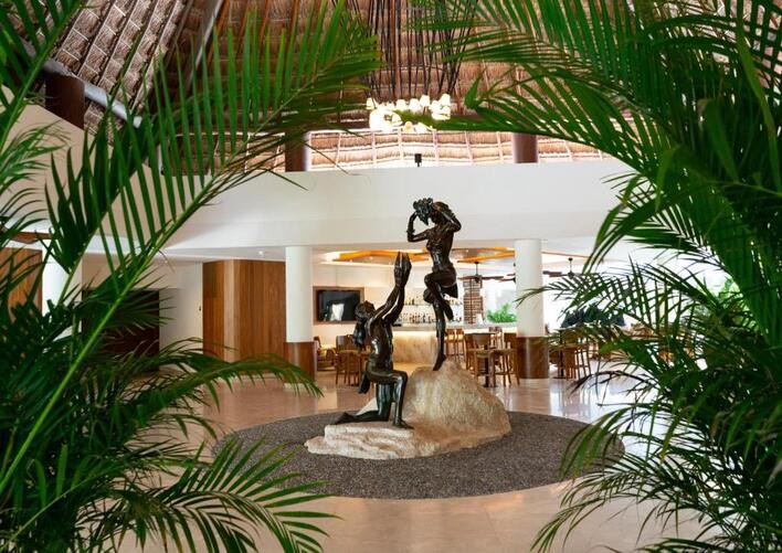 THE REEF COCO BEACH RESORT & SPA