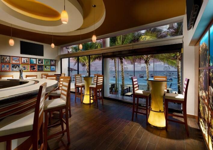 THE REEF COCO BEACH RESORT & SPA
