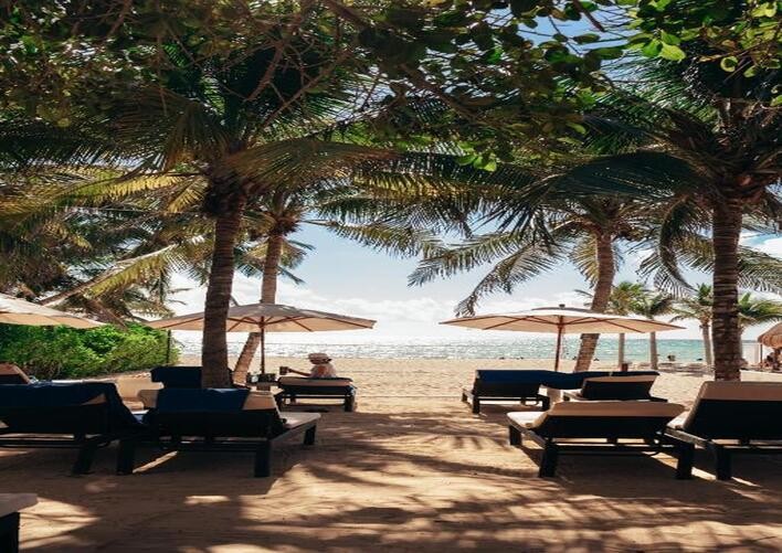 THE REEF PLAYACAR BEACH RESORT & SPA