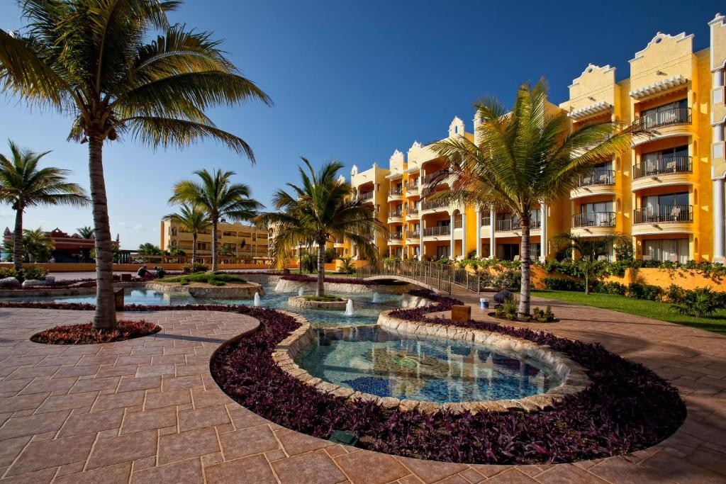 THE ROYAL HACIENDAS