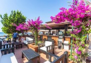 SEASIDE BEACH CLUB