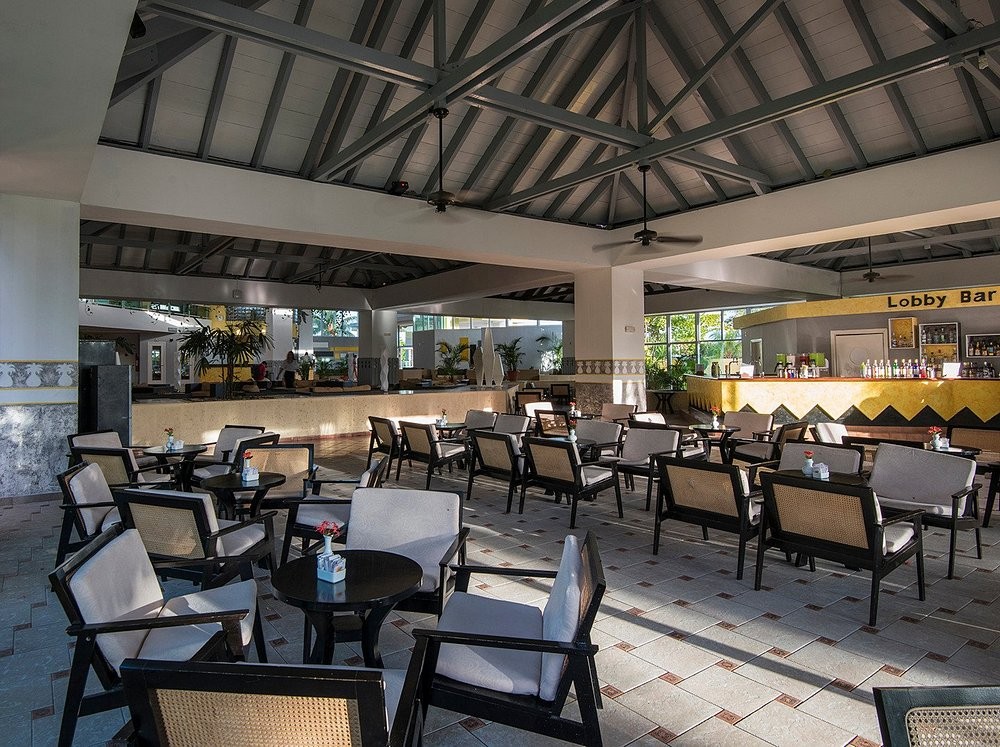 HOTEL PALMA REAL