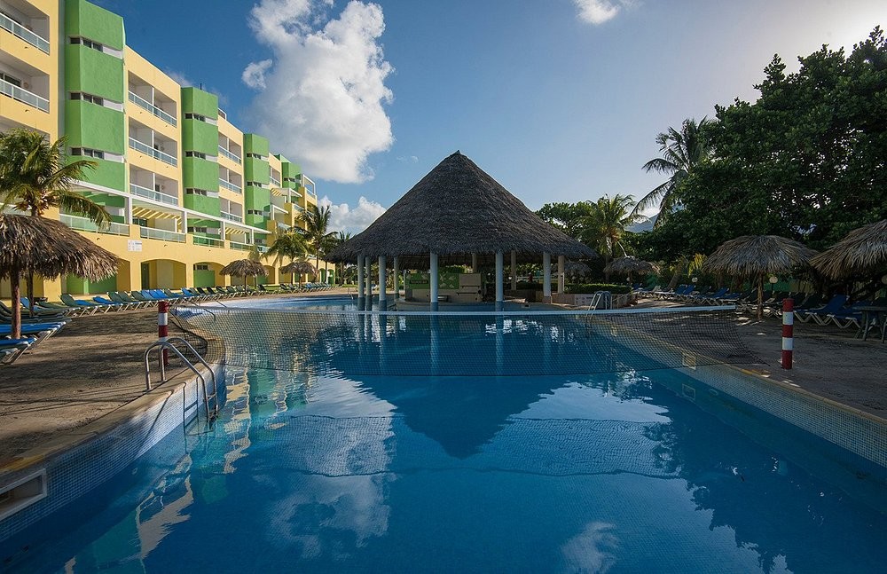 HOTEL PALMA REAL