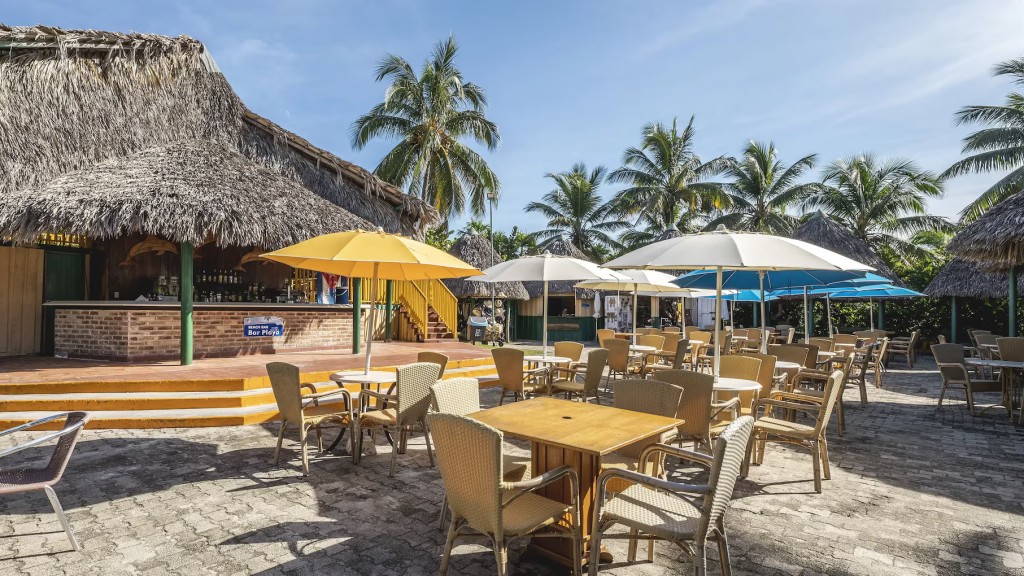 HOTEL LOS CACTUS