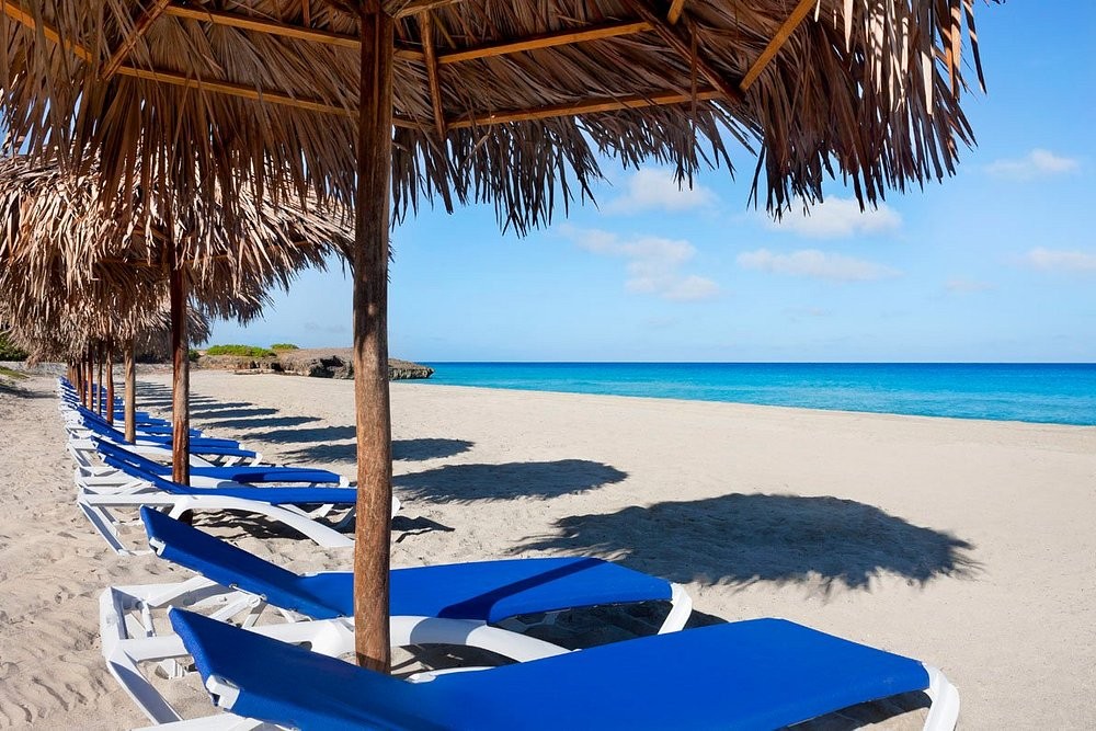HOTEL PLAYA VISTA AZUL