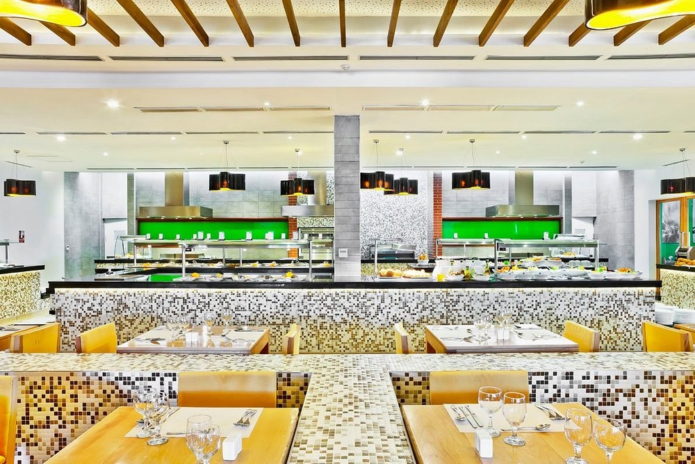 HOTEL PLAYA VISTA AZUL