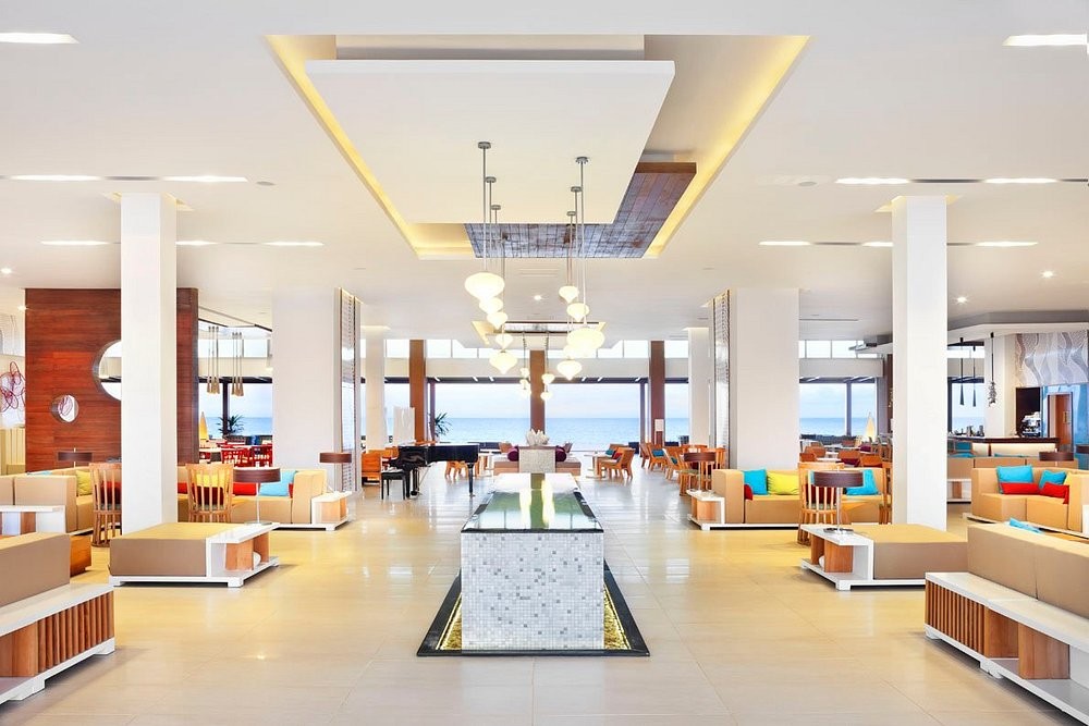HOTEL PLAYA VISTA AZUL